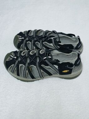 Keen Whisper women's sandal